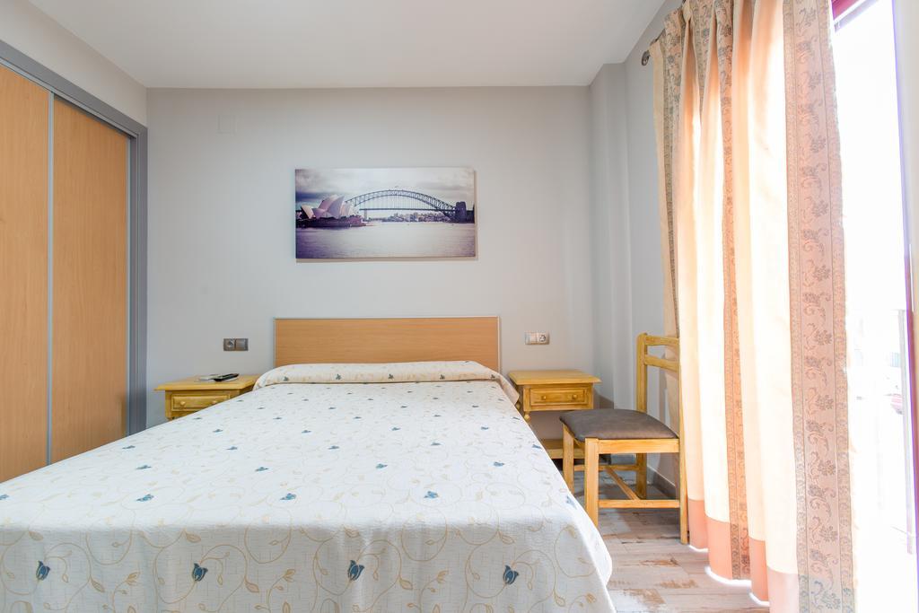 Olympia Ronda Hostel El Puig  Eksteriør billede