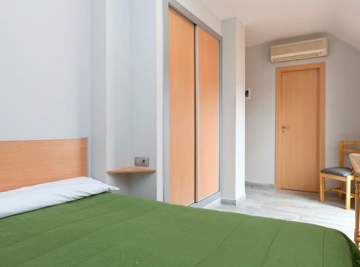 Olympia Ronda Hostel El Puig  Eksteriør billede